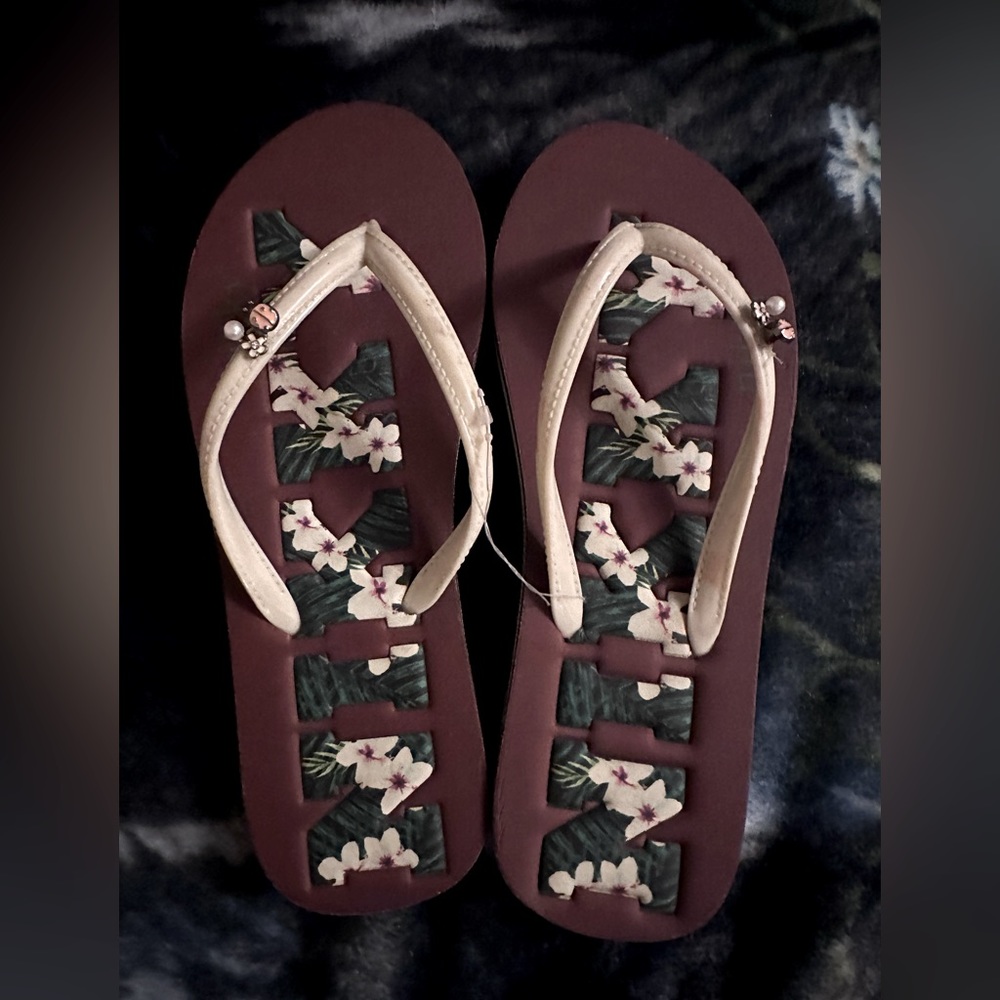 Flip flops
